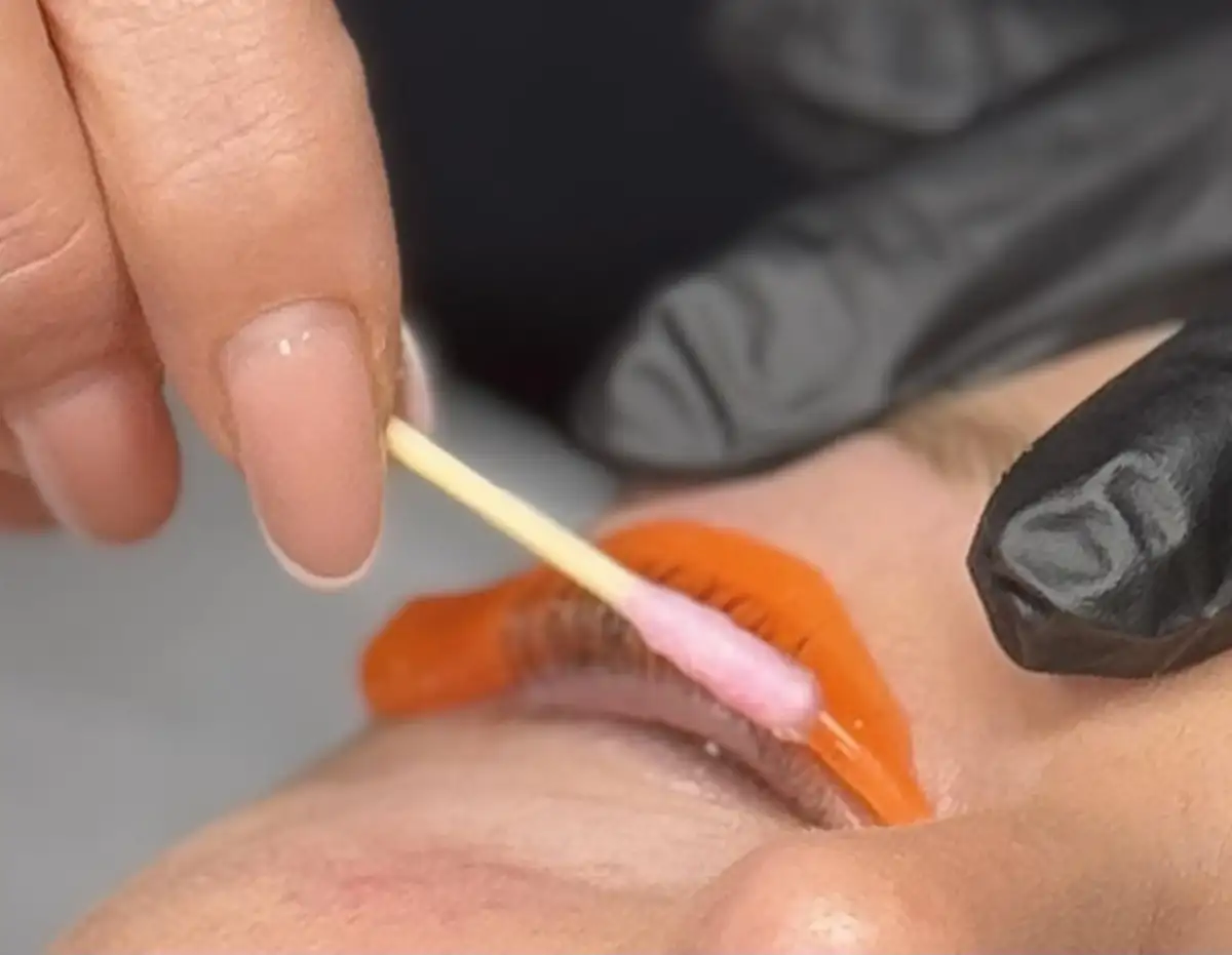 Réhaussement de cils